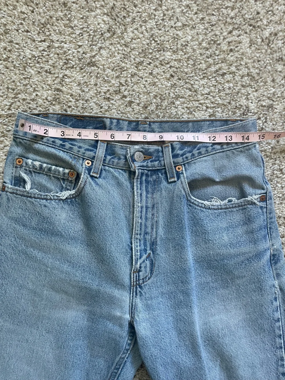 Levi’s 505 Regular fit straight leg size 31W 34L